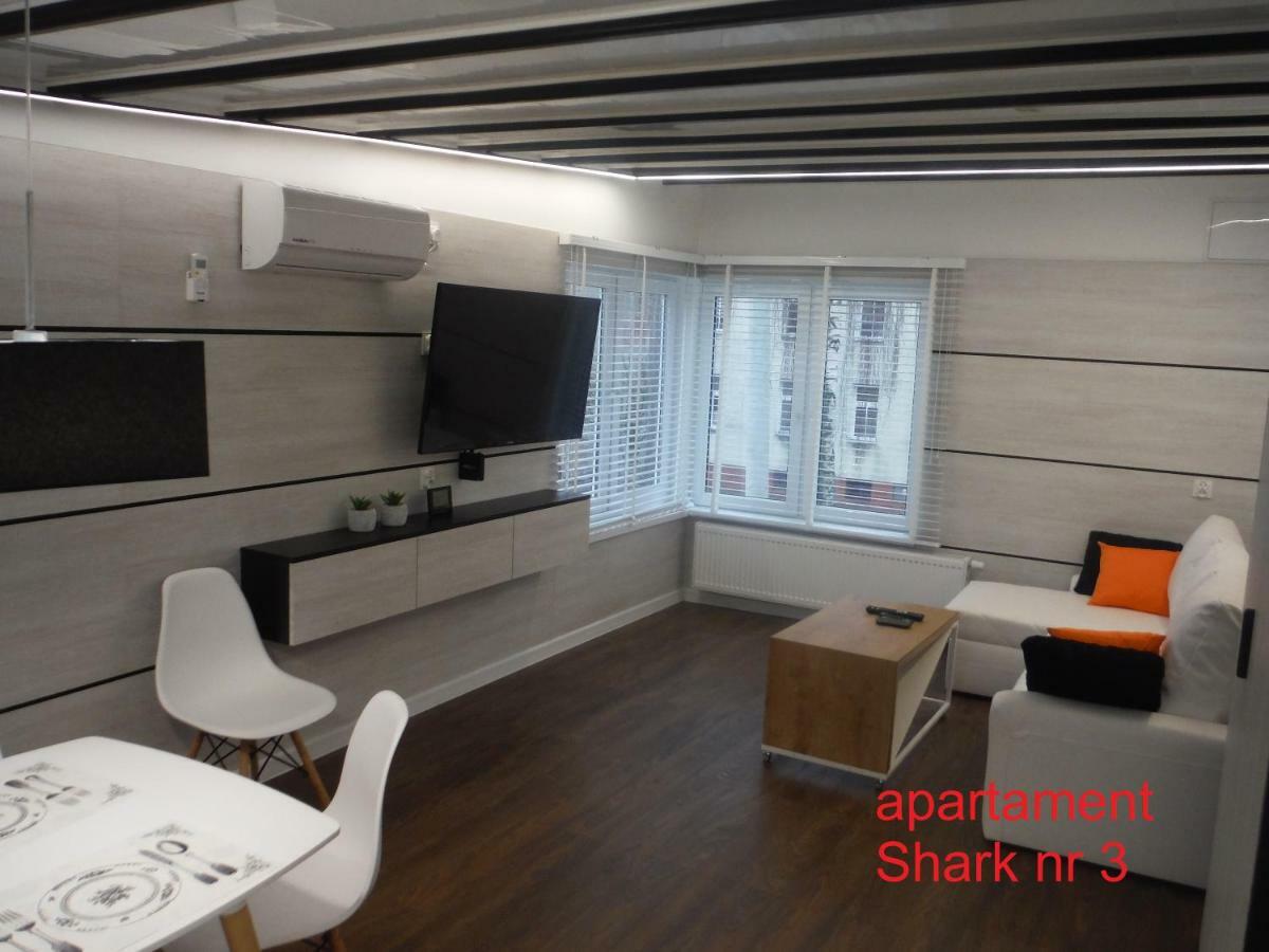 Apartamenty Shark ギジツコ エクステリア 写真