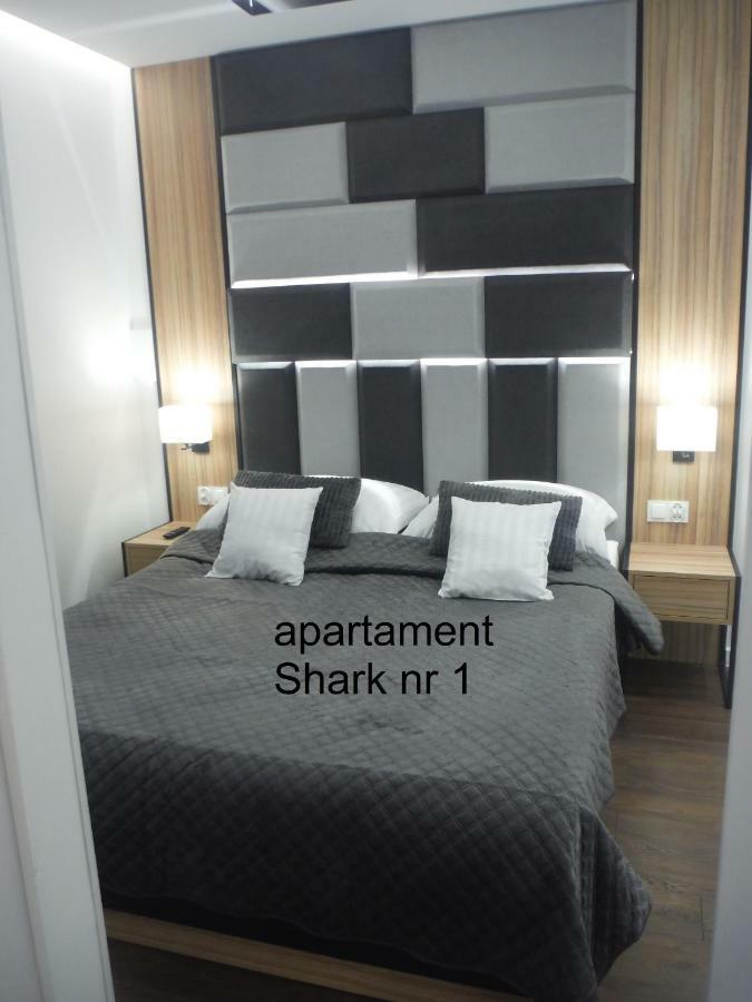 Apartamenty Shark ギジツコ エクステリア 写真