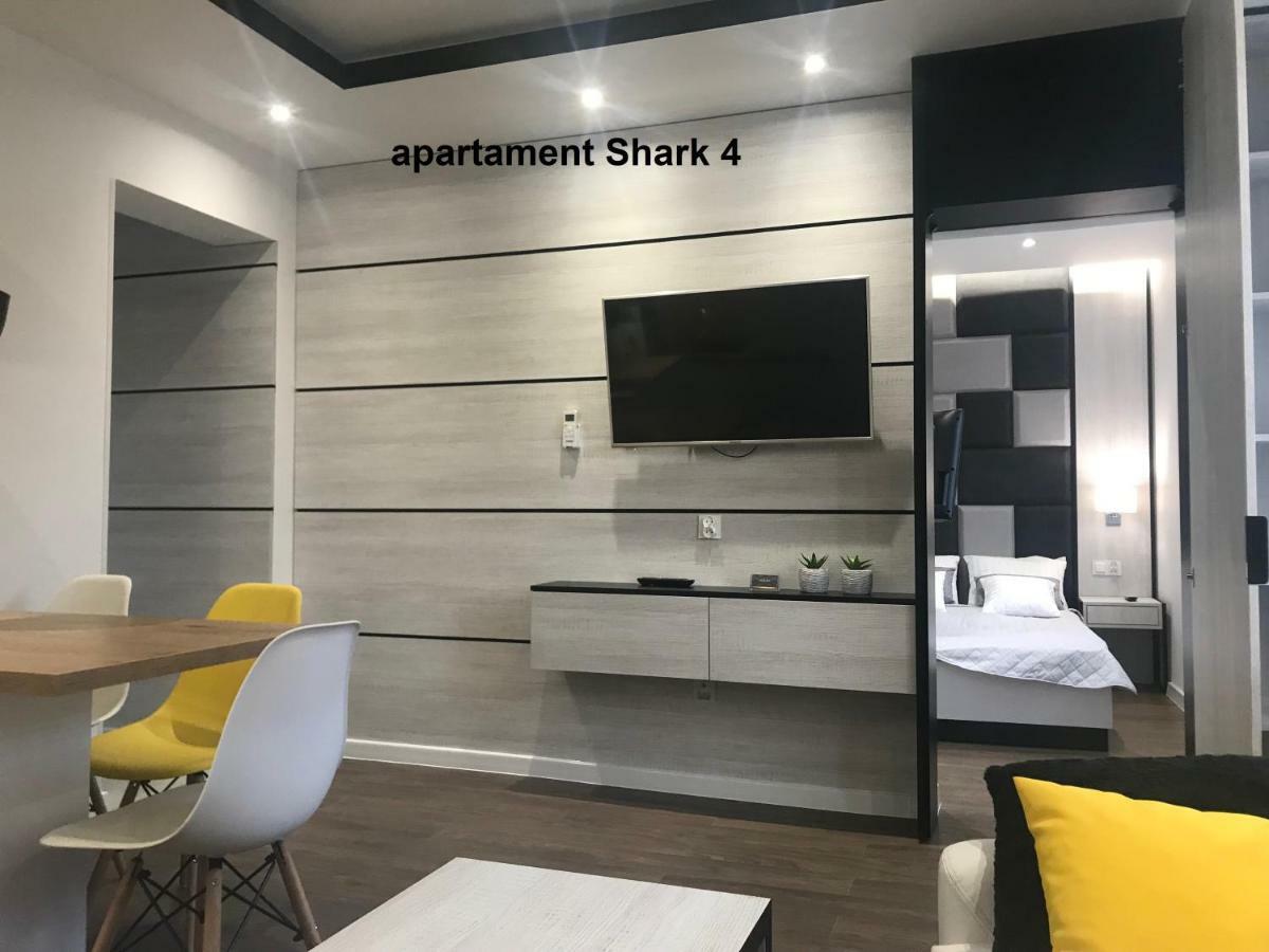 Apartamenty Shark ギジツコ エクステリア 写真