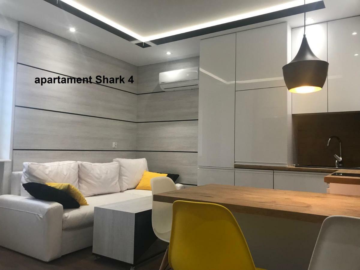 Apartamenty Shark ギジツコ エクステリア 写真