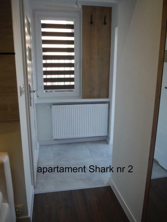 Apartamenty Shark ギジツコ エクステリア 写真